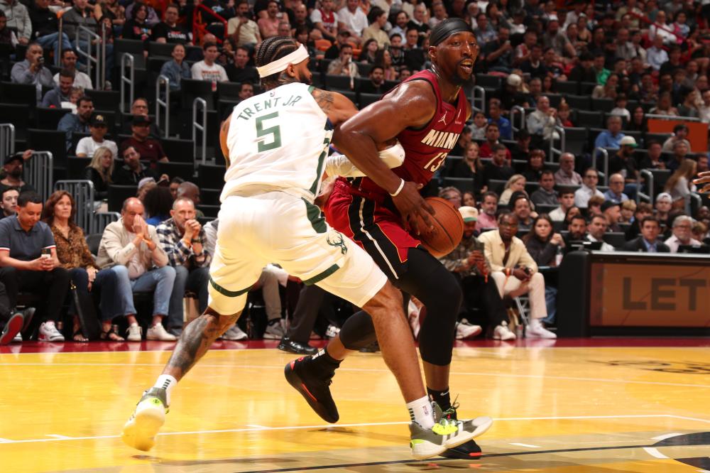 在替补球员 在替补球员